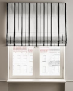 The Triple Stripe – Dusty White/Black