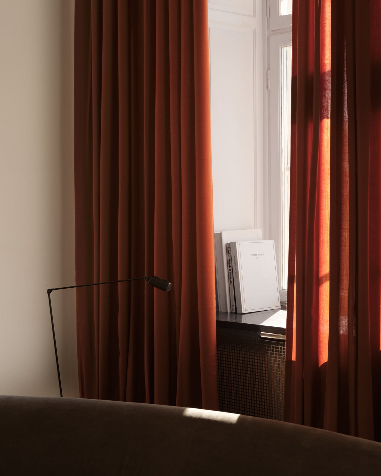 Nordic Knots, Ull Gardiner, The Grand – Burnt Red