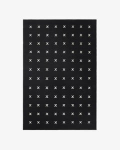 Cross – Black/Cream