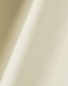The Velvet Sample – Warm White